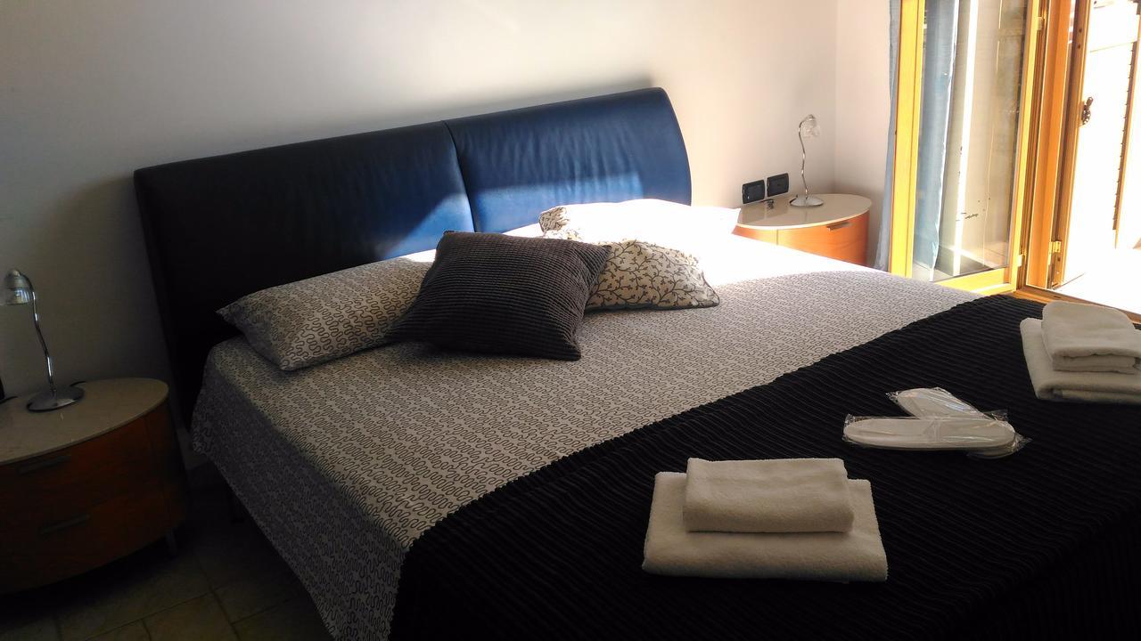 Le Porte Di Taormina Bed & Breakfast エクステリア 写真